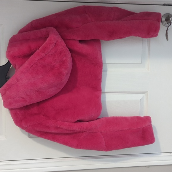 Cropped fuzzy jacket - Picture 3 of 3